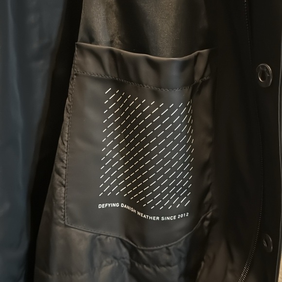 Rains Thermal Rain Coat with Hood - Picture 3 of 6